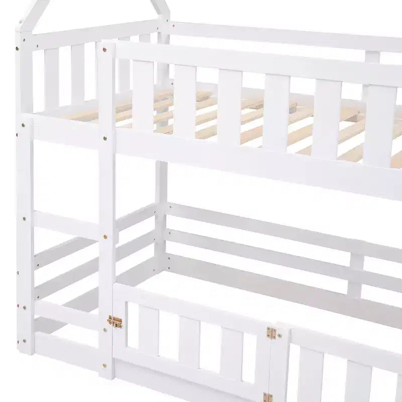 GDFStudio Perez House Bunk Bed with Fence and Door