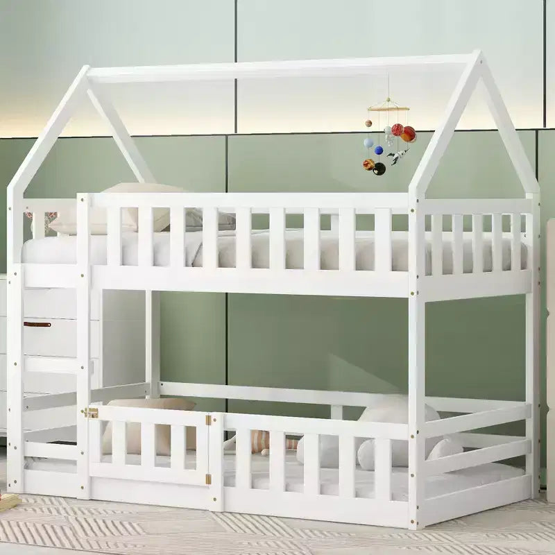 GDFStudio Perez House Bunk Bed with Fence and Door