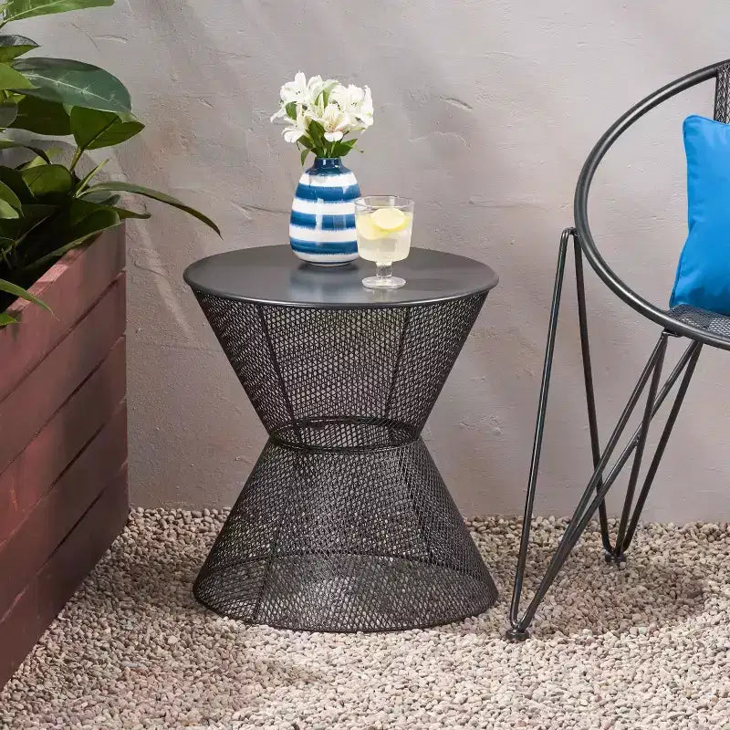 MAYEERTY Outdoor Iron Frame Side Table, Hourglass Shape Mesh Top Round Silhouette Table, Durable Bold Patio Accent Table