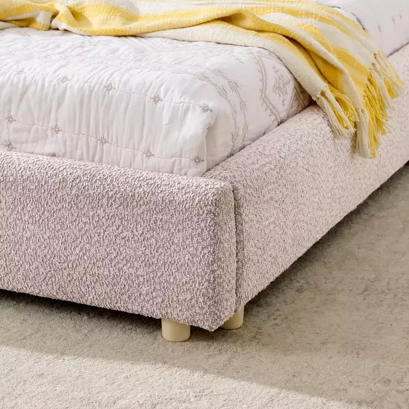 GDFStudio Arcora Circle Yarn Fabric Upholstered Bed